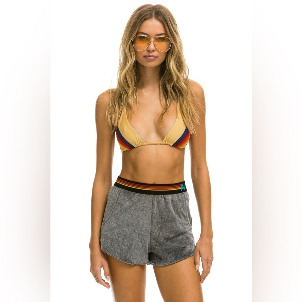 RARE AVIATOR NATION NWT LOGO STRIPE WOMEN'S LOUNGER SHORTS—M